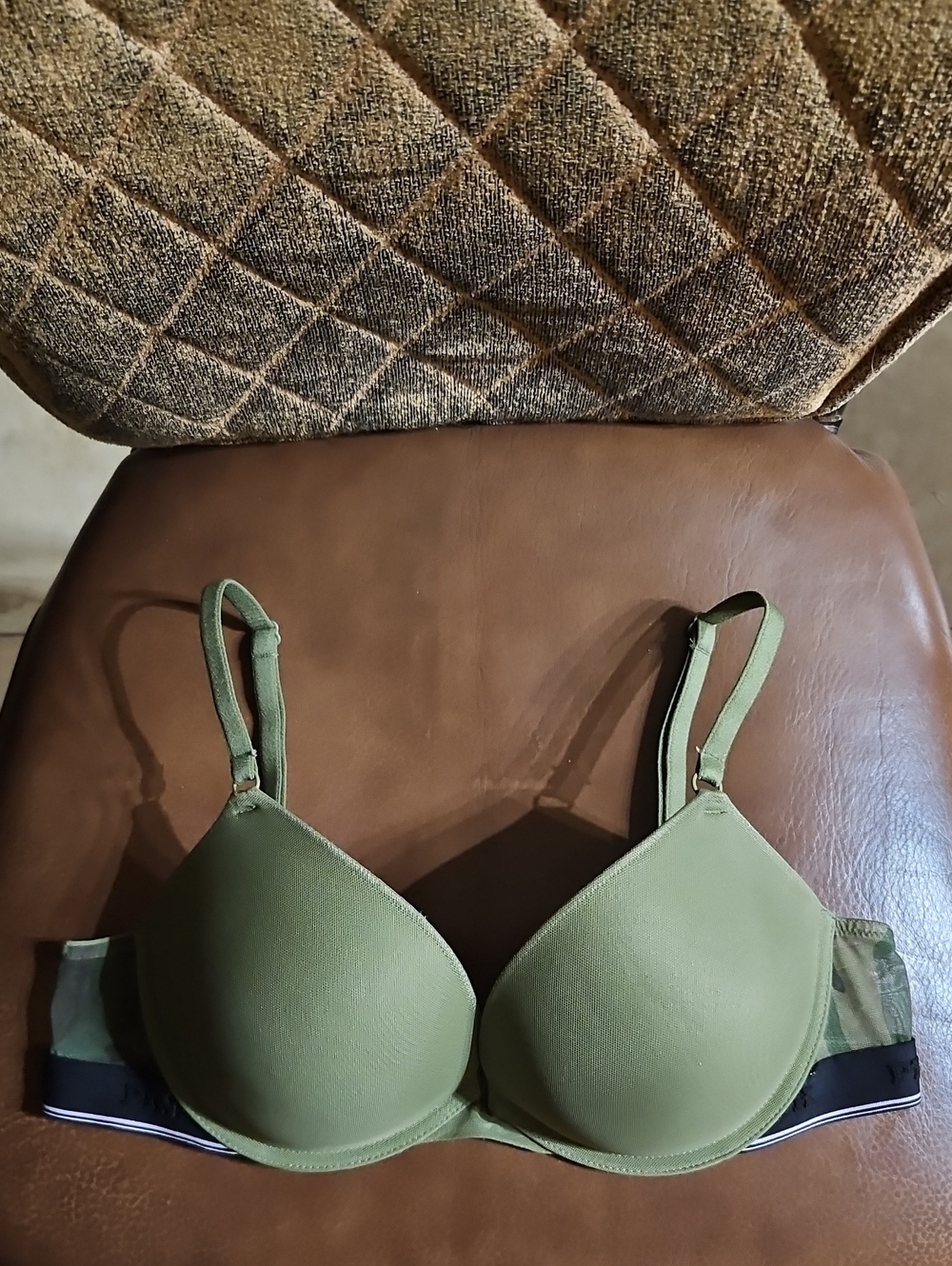 PINK Victoria's Secret Wear Everywhere Super Push Up Underwire Camo Bra Padded